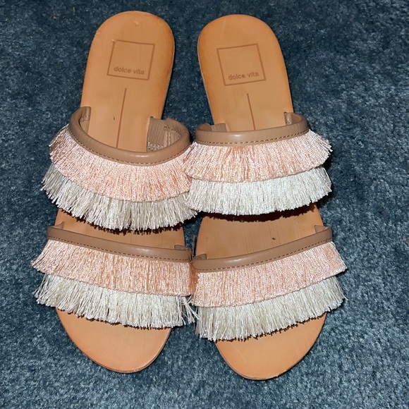 Dolce vita fringe sandals - Picture 2 of 5